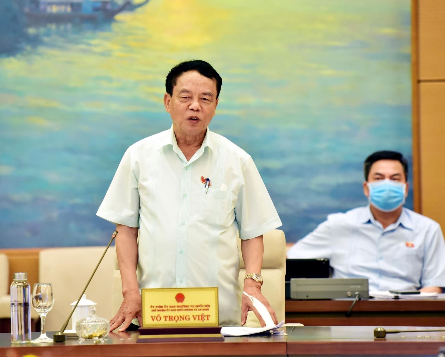 Chủ nhiệm Ủy ban Quốc phòng và An ninh của Quốc hội Võ Trọng Việt trình bày Báo cáo thẩm tra. Ảnh: Trọng Đức/TTXVN