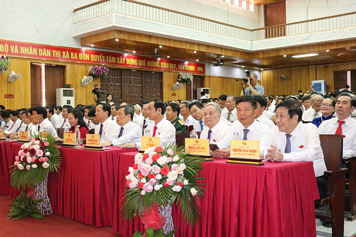 Các đại biểu tham dự đại hội