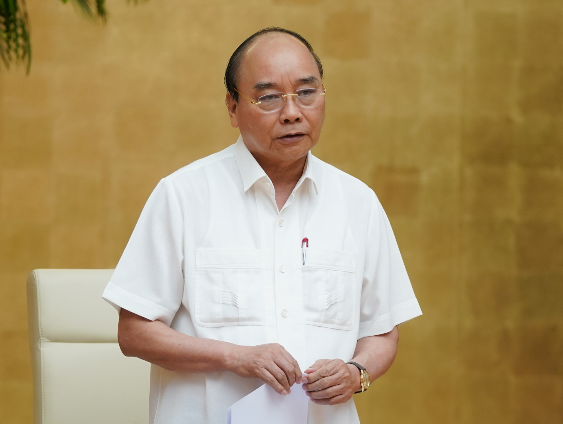  Thủ tướng Nguyễn Xuân Phúc: Chúng ta đã bình tĩnh, căn cơ, cương quyết với các giải pháp phòng, chống dịch kịp thời, hiệu quả từ Trung ương đến địa phương. Ảnh: VGP/Quang Hiếu