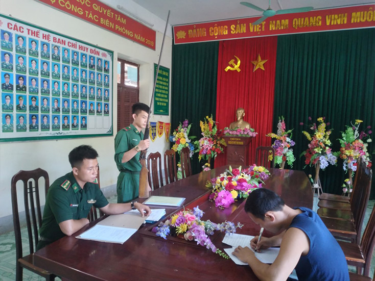 Đồn Biên phòng Cà Xèng xử lý đối tượng sử dụng súng kíp để săn bắn động vật hoang dã.