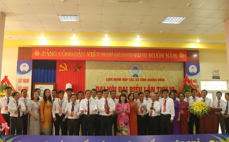 Ban Chấp hành Liên minh HTX tỉnh nhiệm kỳ 2020-2025 ra mắt