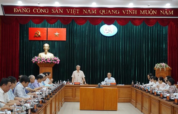 Đoàn Tiểu ban Văn kiện Đại hội XIII do ông Trần Quốc Vượng, Ủy viên Bộ Chính trị, Thường trực Ban Bí thư, Phó Trưởng Bộ phận thường trực Tiểu ban Văn kiện Đại hội XIII đã làm việc với Ban Thường vụ Thành ủy Thành phố Hồ Chí Minh. (Nguồn: TTXVN)