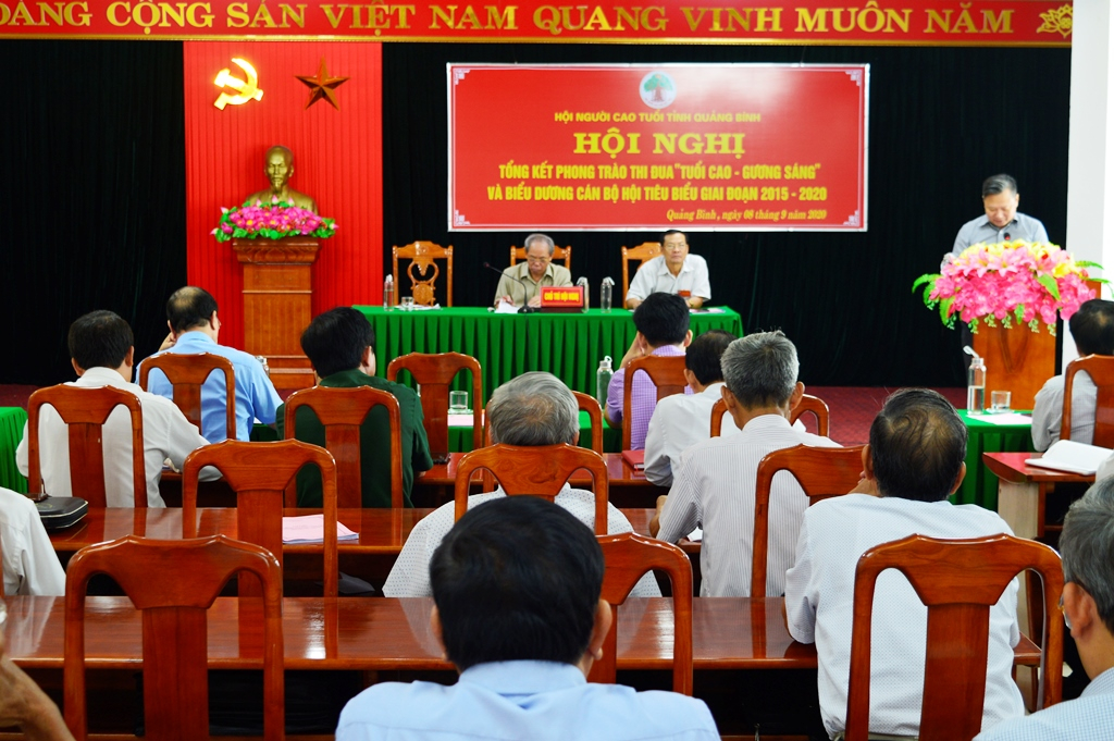 Toàn cảnh hội nghị biểu dương cán bộ NCT tiêu biểu 5 năm, giai đoạn 2015 – 2020.