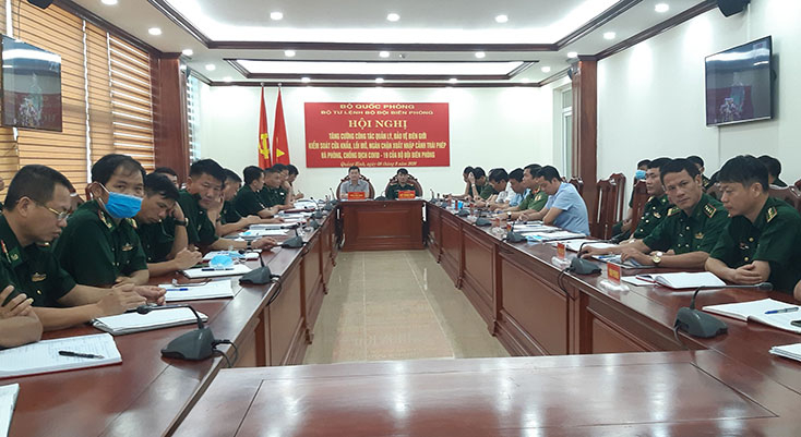 Toàn cảnh hội nghị tại điểm cầu BĐBP Quảng Bình