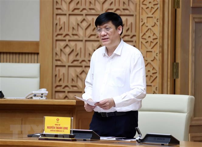 Quyền Bộ trưởng Bộ Y tế Nguyễn Thanh Long phát biểu. (Ảnh: Thống Nhất/TTXVN)