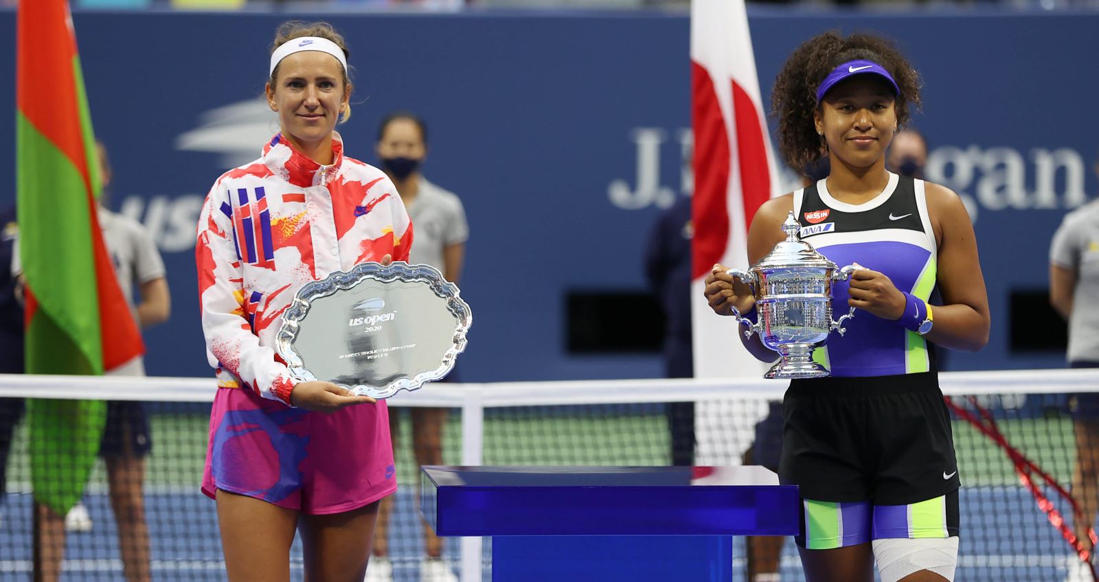  Naomi Osaka (phải) giành chức vô địch US Open lần thứ 2