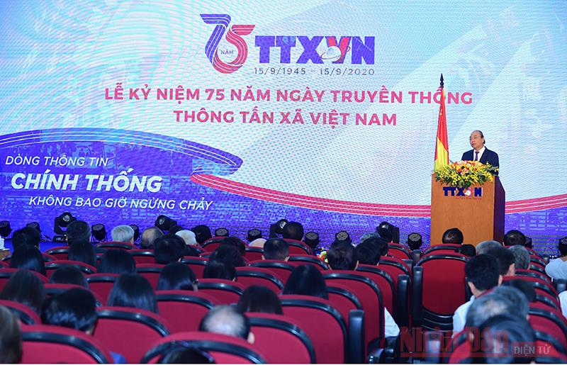 Quang cảnh buổi lễ. 