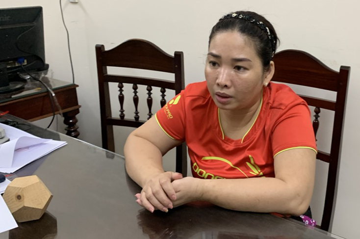   Đối tượng Võ Thị Hạnh tại cơ quan công an.