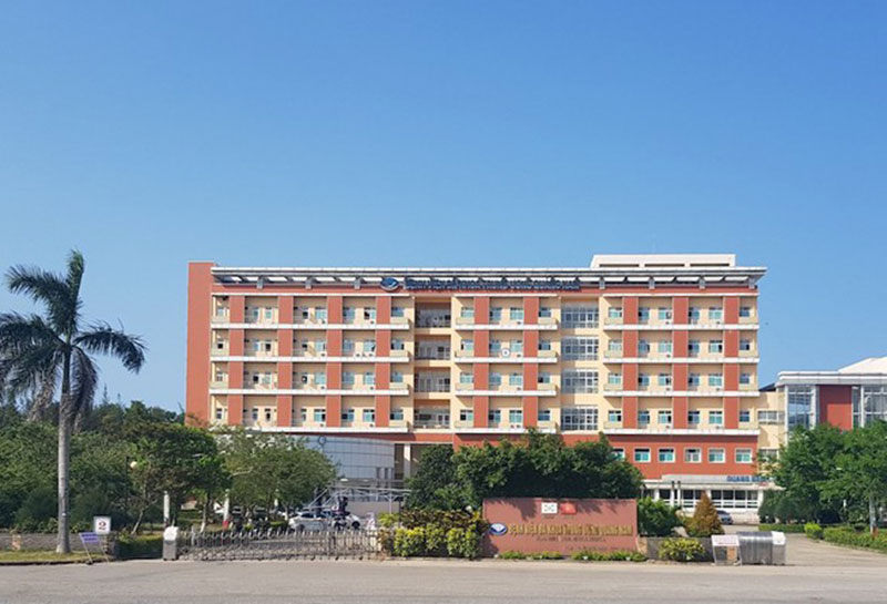 BN549 và BN550 được chuyển đến Bệnh viện đa khoa T.Ư Quảng Nam để tiếp tục cách ly, theo dõi y tế.