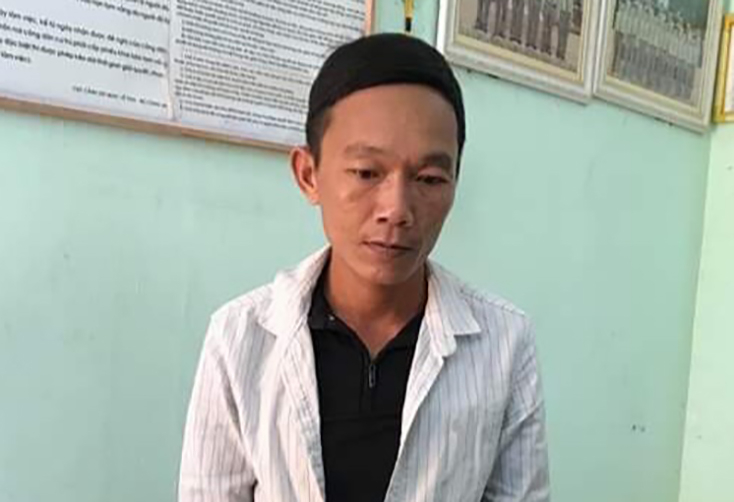Đối tượng Cao Chiến Trường tại cơ quan điều tra.