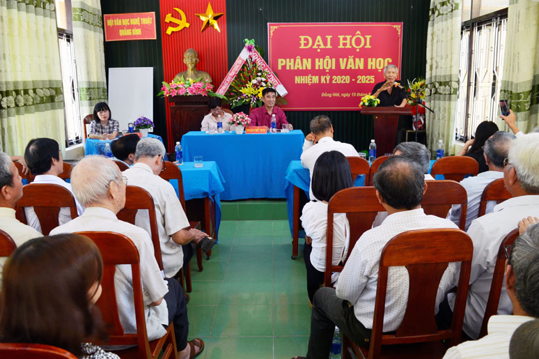 Toàn cảnh đại hội Phân hội văn học nhiệm kỳ 2020-2025