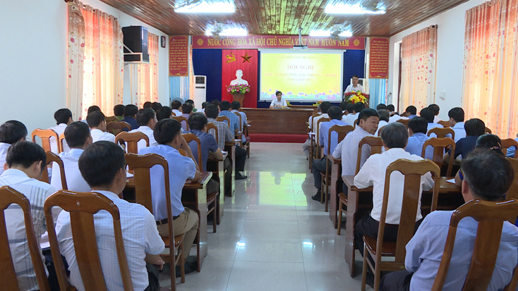 Ban Chỉ huy phòng chống thiên tai và tìm kiếm cứu nạn huyện Lệ Thủy họp triển khai phương án ứng phó với bão số 5
