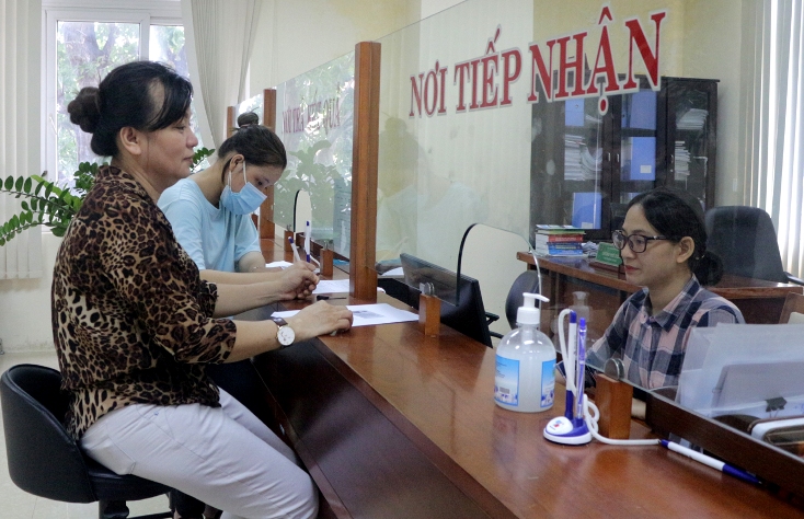   Những thắc mắc của NNT khi giao dịch đều được cán bộ chuyên môn của Cục Thuế tỉnh giải đáp theo quy định.