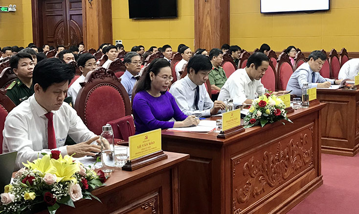 Các đại biểu dự hội nghị