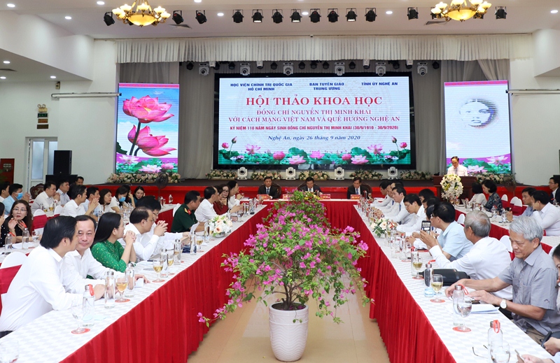 Toàn cảnh hội thảo “Đồng chí Nguyễn Thị Minh Khai với cách mạng Việt Nam và quê hương Nghệ An”.