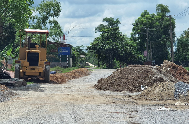 UBND huyện Lệ Thủy phấn đấu các công trình đầu tư công xây dựng cơ bản giải ngân đạt tỷ lệ 100%