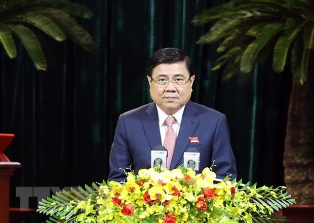 Ông Nguyễn Thành Phong, Ủy viên Trung ương Đảng, Phó Bí thư Thành ủy, Chủ tịch UBND Thành phố Hồ Chí Minh phát biểu tại Đại hội. (Ảnh: Thống Nhất/TTXVN)