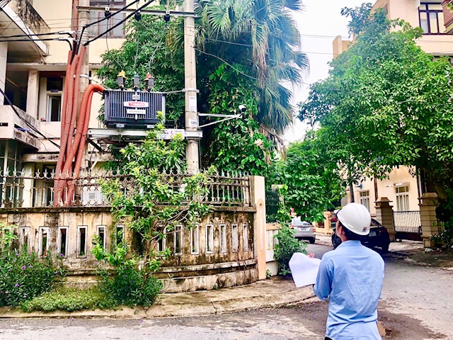 Nghiệm thu hoàn thành công trình chống quá tải, giảm tổn thất điện năng lưới điện khu vực thành phố Đồng Hới.