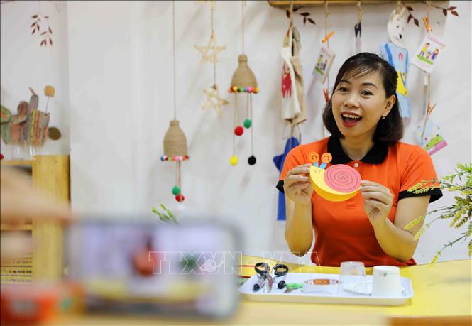  Giáo dục mầm non vẫn đang đối mặt với nhiều khó khăn, thách thức, nhất là trong bối cảnh đô thị hóa, nguy cơ thiếu hụt giáo viên mầm non ngày càng trầm trọng. Ảnh minh họa: Thanh Tùng/TTXVN