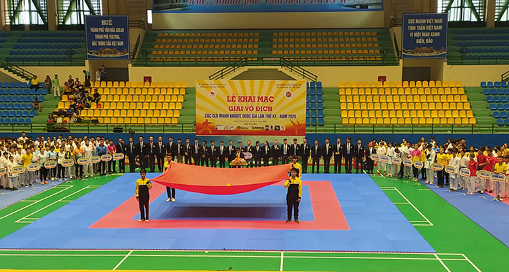 Giải đấu quy tụ rất nhiều VĐV chuyên nghiệp đến từ nhiều đội tuyển mạnh