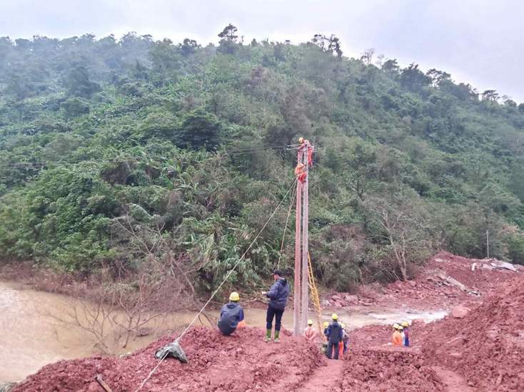 Đến 17 giờ ngày 9-11, toàn bộ phụ tải bị cô lập trước đó đã được cấp điện trở lại ổn định và an toàn.