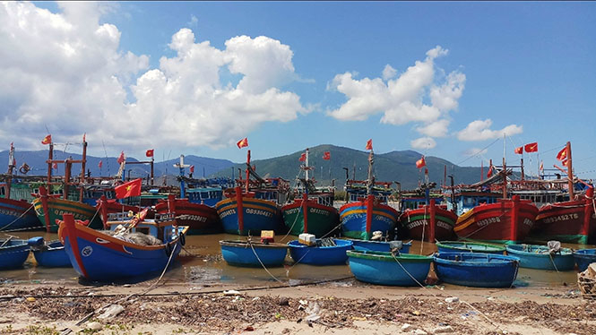 Nhiều tàu thuyền trên địa bàn còn thiếu trang thiết bị cần thiết để phục vụ công tác khai thác thủy hải sản.