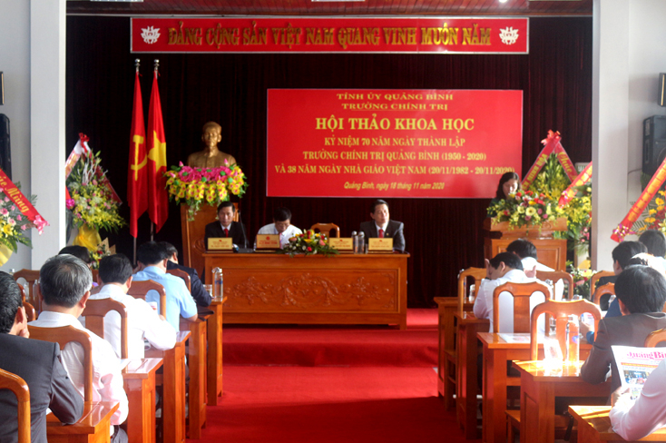 Hội thảo thu hút sự tham gia của các tác giả với nhiều ý kiến trao đổi tâm huyết.