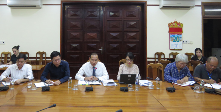 Trưởng Đoàn công tác của WB đánh giá kết quả thực hiện của Tiểu dự án thành phố Đồng Hới.