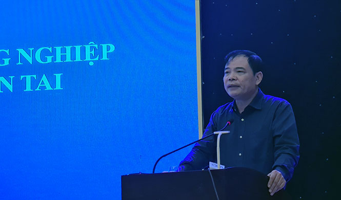 Đồng chí Nguyễn Xuân Cường, Bộ Trưởng Bộ Nông nghiệp-PTNT phát biểu kết luận hội nghị.