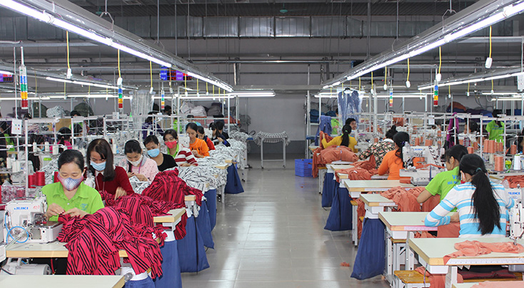 Nhiều doanh nghiệp tích cực tìm kiếm thị trường mới, thúc đẩy sản xuất kinh doanh để tăng doanh thu.