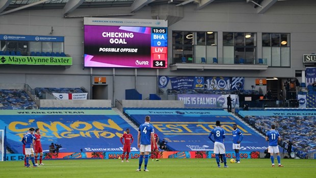 VAR 3 lần gây bất lợi cho Liverpool ở trận hòa Brighton & Hove Albion. (Nguồn: metricsafrica)