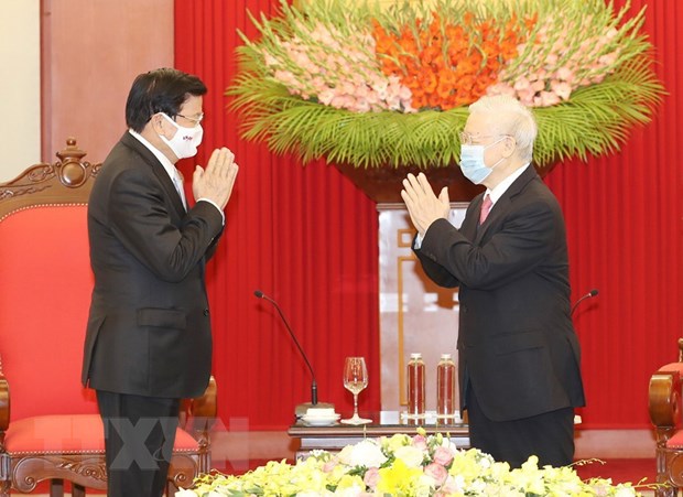 Tổng Bí thư, Chủ tịch nước Nguyễn Phú Trọng tiếp Thủ tướng Lào Thongloun Sisoulith. (Ảnh: Trí Dũng/TTXVN)