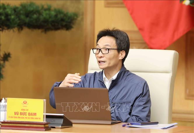  Phó Thủ tướng Vũ Đức Đam chủ trì cuộc họp. Ảnh: Phương Hoa/TTXVN
