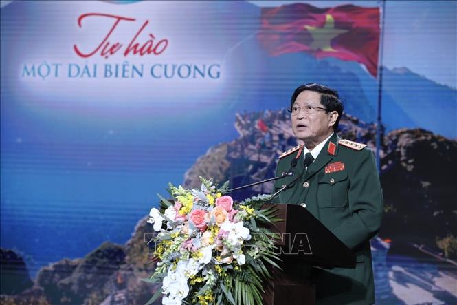  Bộ trưởng Bộ Quốc phòng Ngô Xuân Lịch phát biểu. Ảnh: Minh Quyết/TTXVN