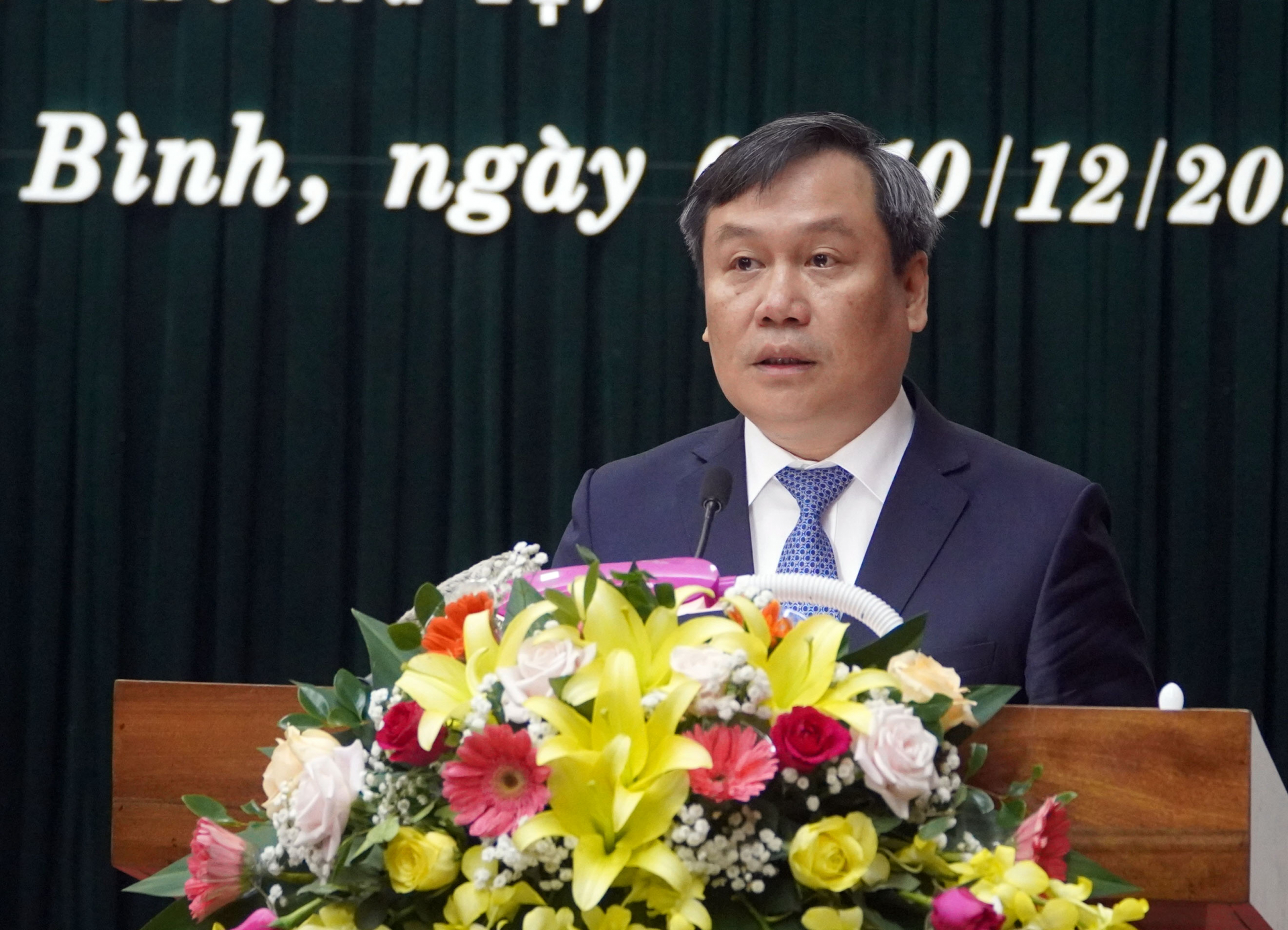 Đồng chí Bí thư Tỉnh ủy Vũ Đại Thắng phát biểu chỉ đạo tại kỳ họp