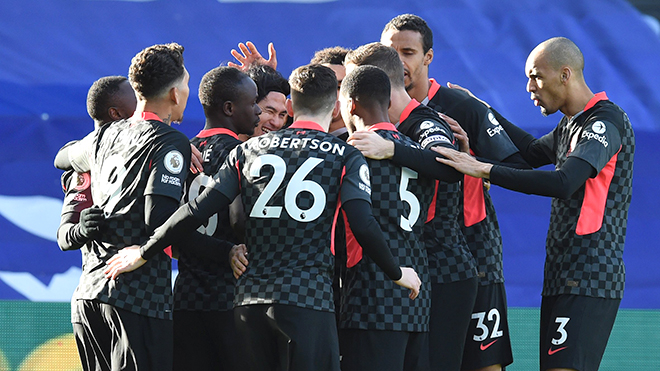 Trong khó khăn về nhân sự, Liverpool vẫn thể hiện rõ bản lĩnh và sức mạnh của một nhà vô địch