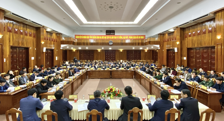 Toàn cảnh hội nghị.