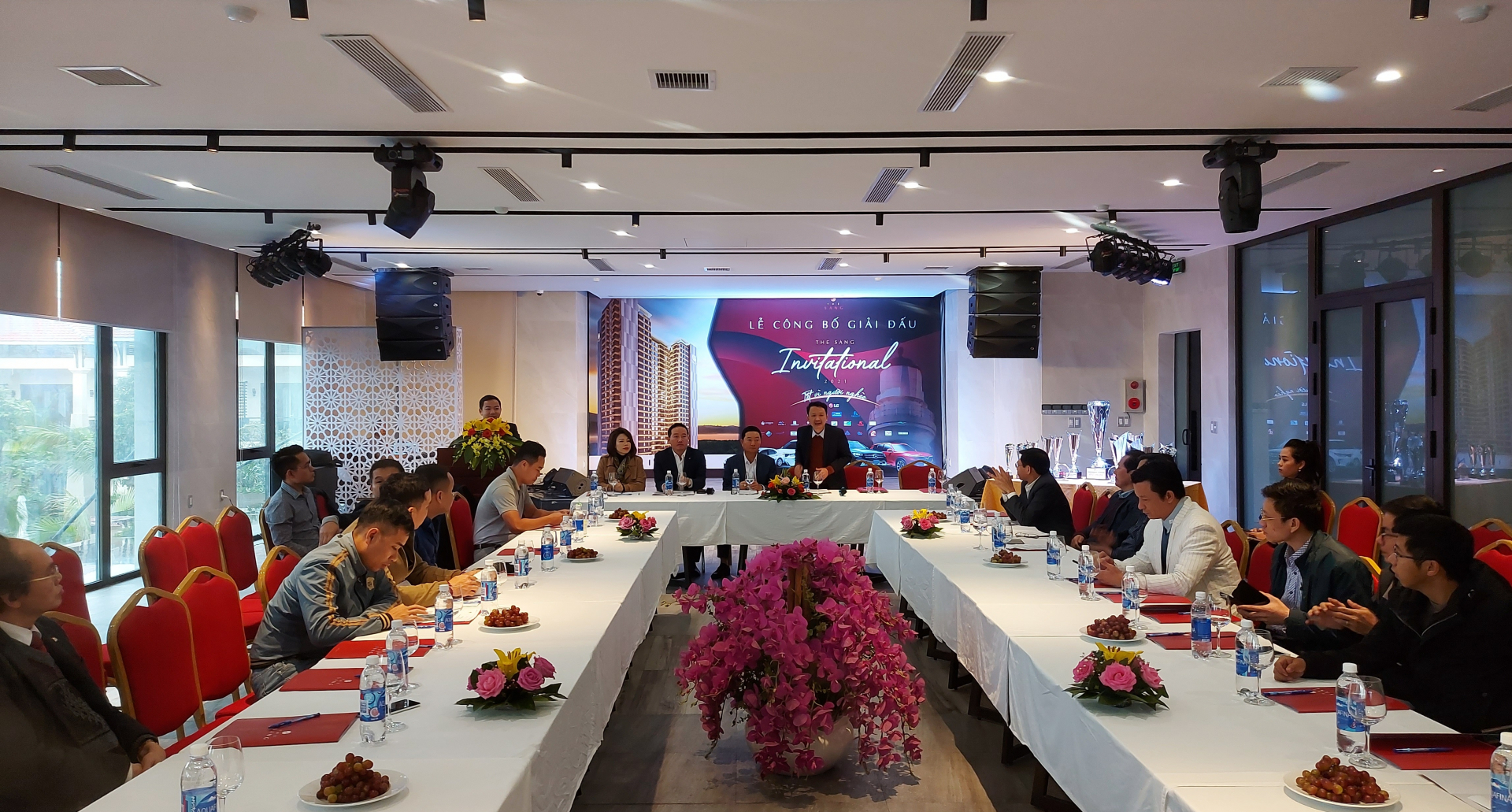 Quang cảnh buổi họp báo công bố giải golf The Sang Invitational 2021 – Tết vì người nghèo.