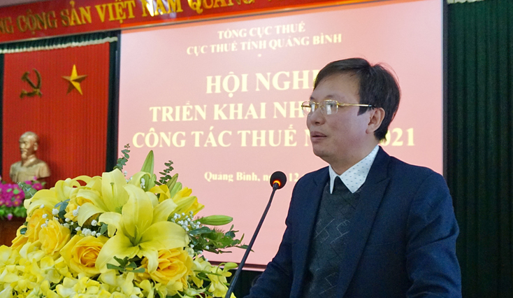 Đồng chí Đoàn Vĩ Tuyến, Cục trưởng Cục Thuế phát biểu đặt vấn đề tại hội nghị.
