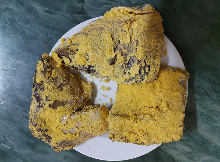 Món mắm thính truyền thống của người dân Tân Hóa.