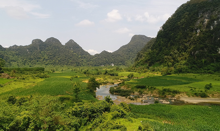 Cảnh sắc thiên nhiên thanh bình, tươi đẹp đã trở lại với xã Tân Hóa.