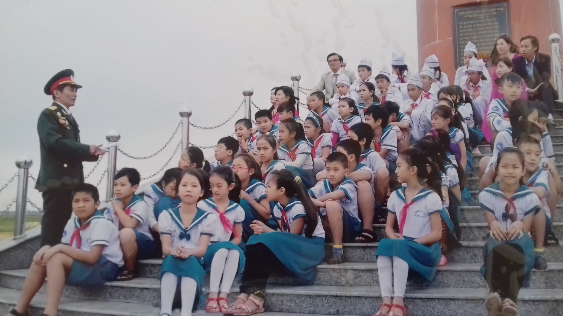 Hội cựu chiến binh với công tác giáo dục truyền thống cho thế hệ trẻ - Công tác giáo dục truyền thống cho thế hệ trẻ luôn được các cấp hội CCB quan tâm.