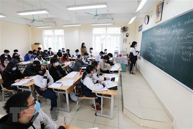 Các tỉnh, thành phố căn cứ tình hình dịch COVID-19 tại địa phương để cho học sinh đi học hoặc nghỉ học ở trường. (Ảnh: Thanh Tùng/TTXVN)