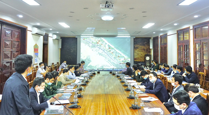 Quang cảnh buổi làm việc.