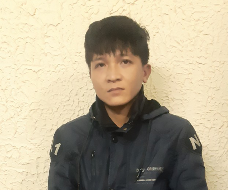 Đối tượng Võ Quang Hoàng.