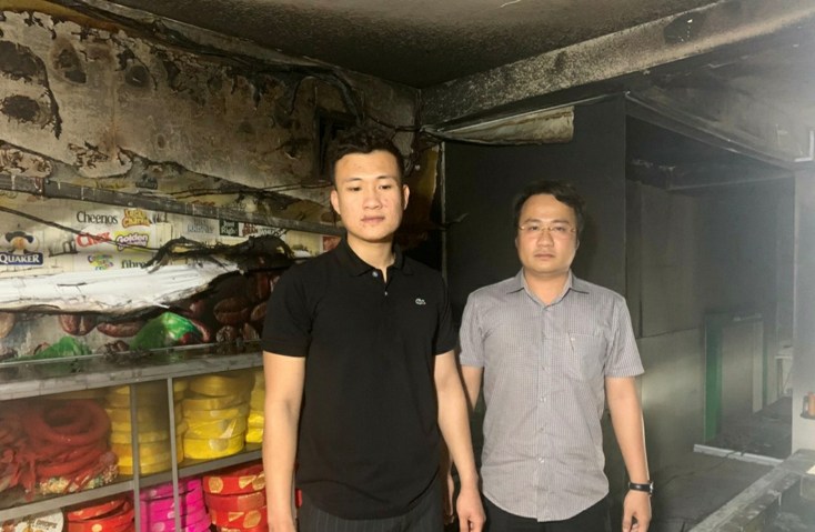 Hai anh em Võ Chung Anh và Võ Tuấn Anh đã dũng cảm cứu được bé Khánh Đan thoát khỏi đám cháy.