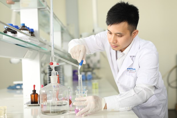  Nghiên cứu khoa học trong trường đại học ở Việt Nam. (Ảnh: PV)