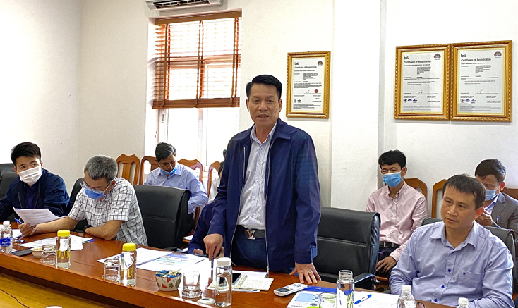 Đại diện lãnh đạo Sở Tài nguyên và Môi trường phát biểu ý kiến tại buổi làm việc.