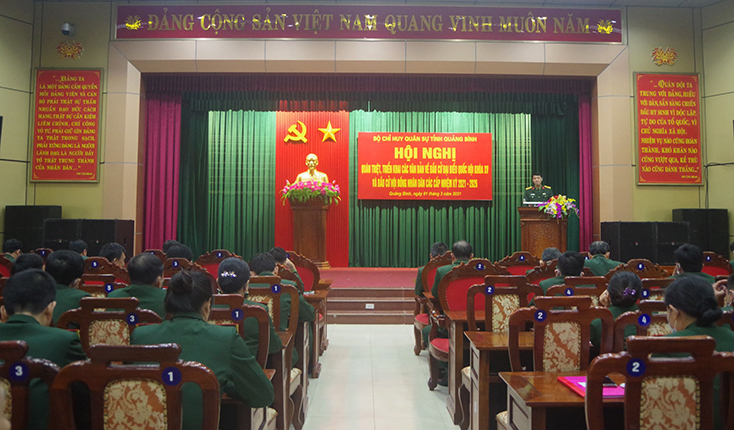  Toàn cảnh hội nghị.