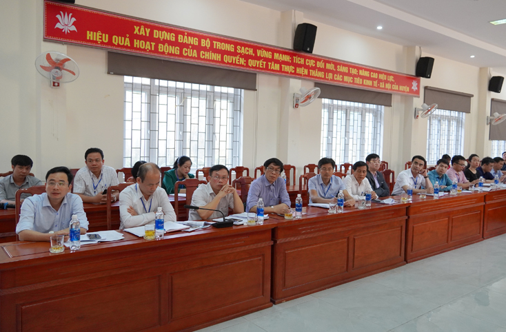 Các đại biểu dự cuộc làm việc